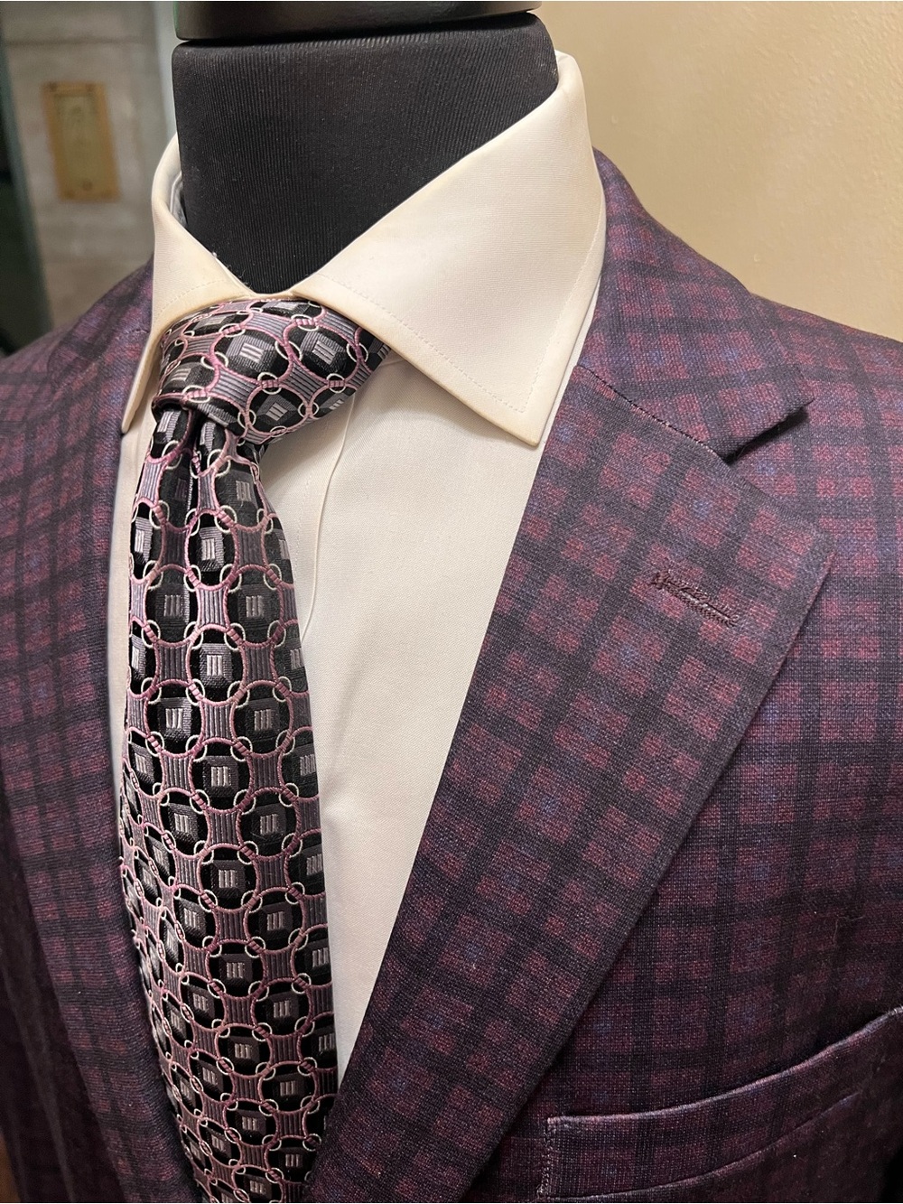 NWOT Jos A Bank Plaid Sport Coat Blazer Jacket Purple Black Men 44R